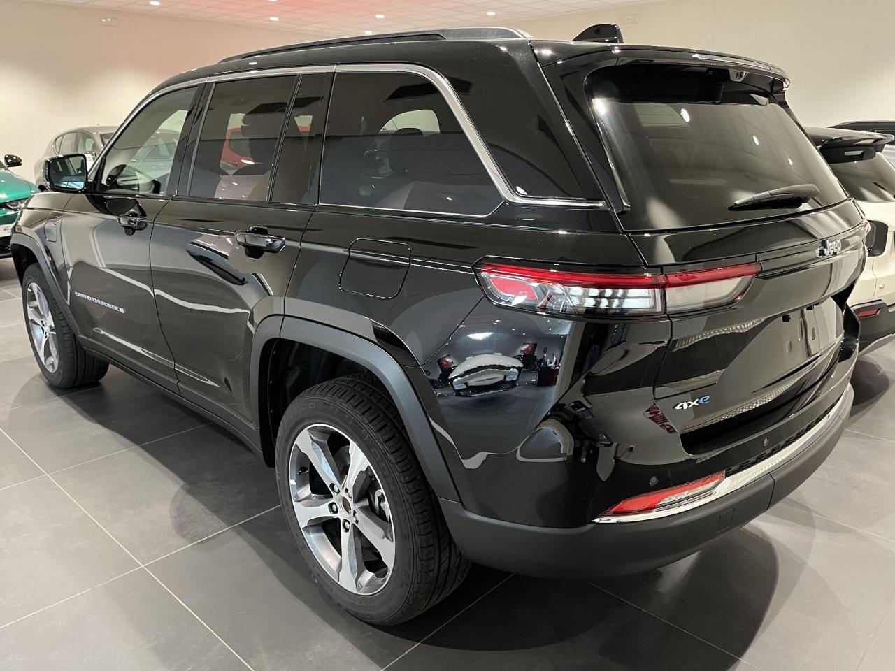 Jeep Jeep Cherokee usata 12