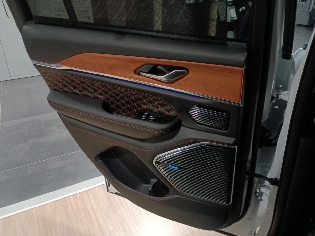 Jeep Jeep Cherokee usata 13