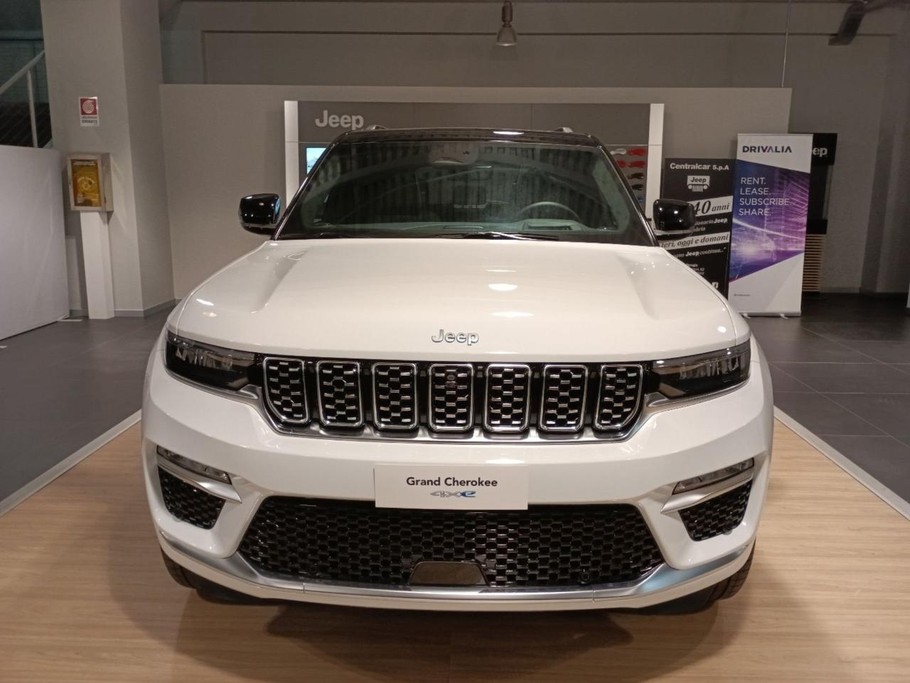 Jeep Jeep Cherokee usata 23