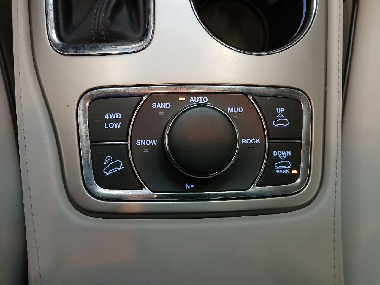 Jeep Jeep Cherokee usata 7