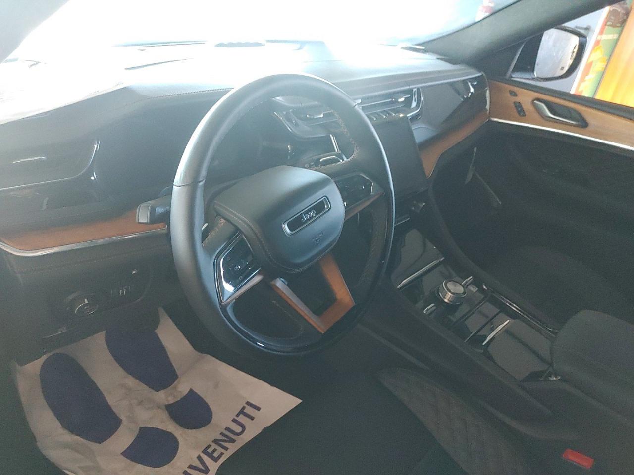 Jeep Jeep Cherokee usata, con Tetto Panoramico