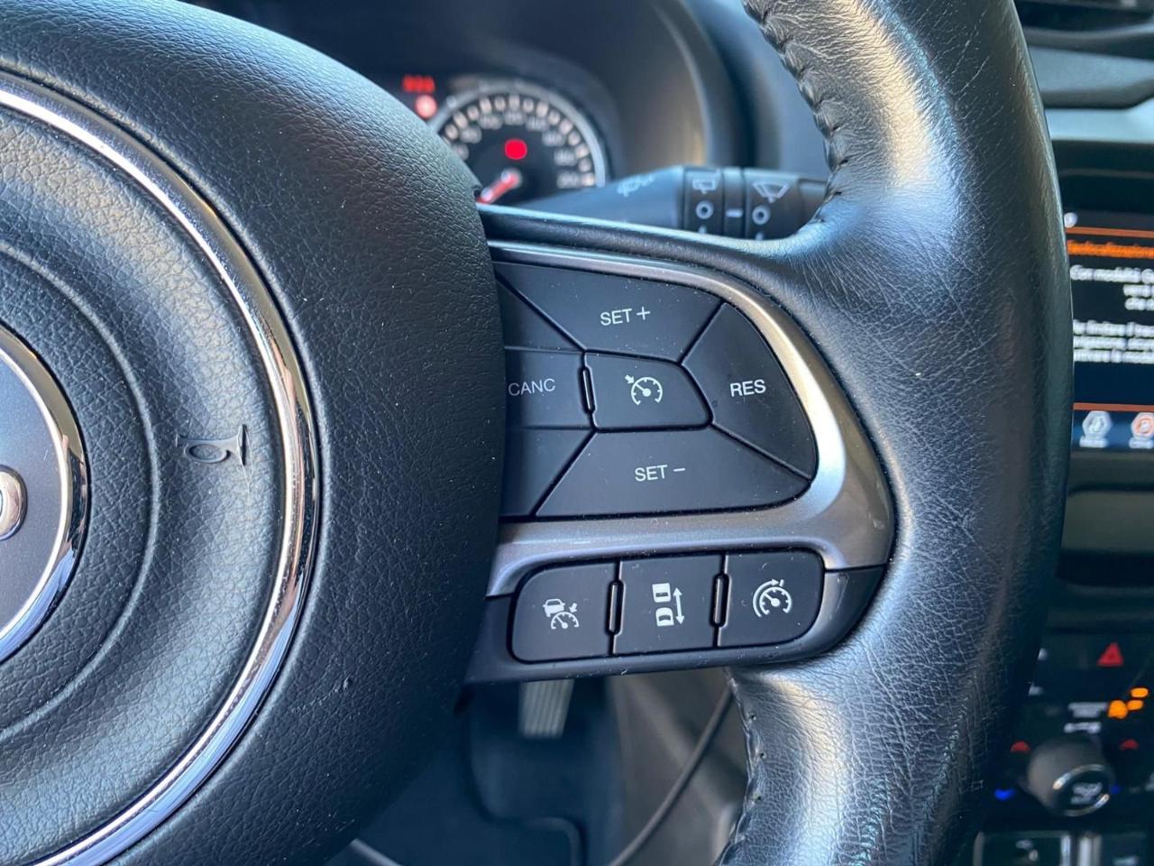 Jeep Jeep Renegade usata 8