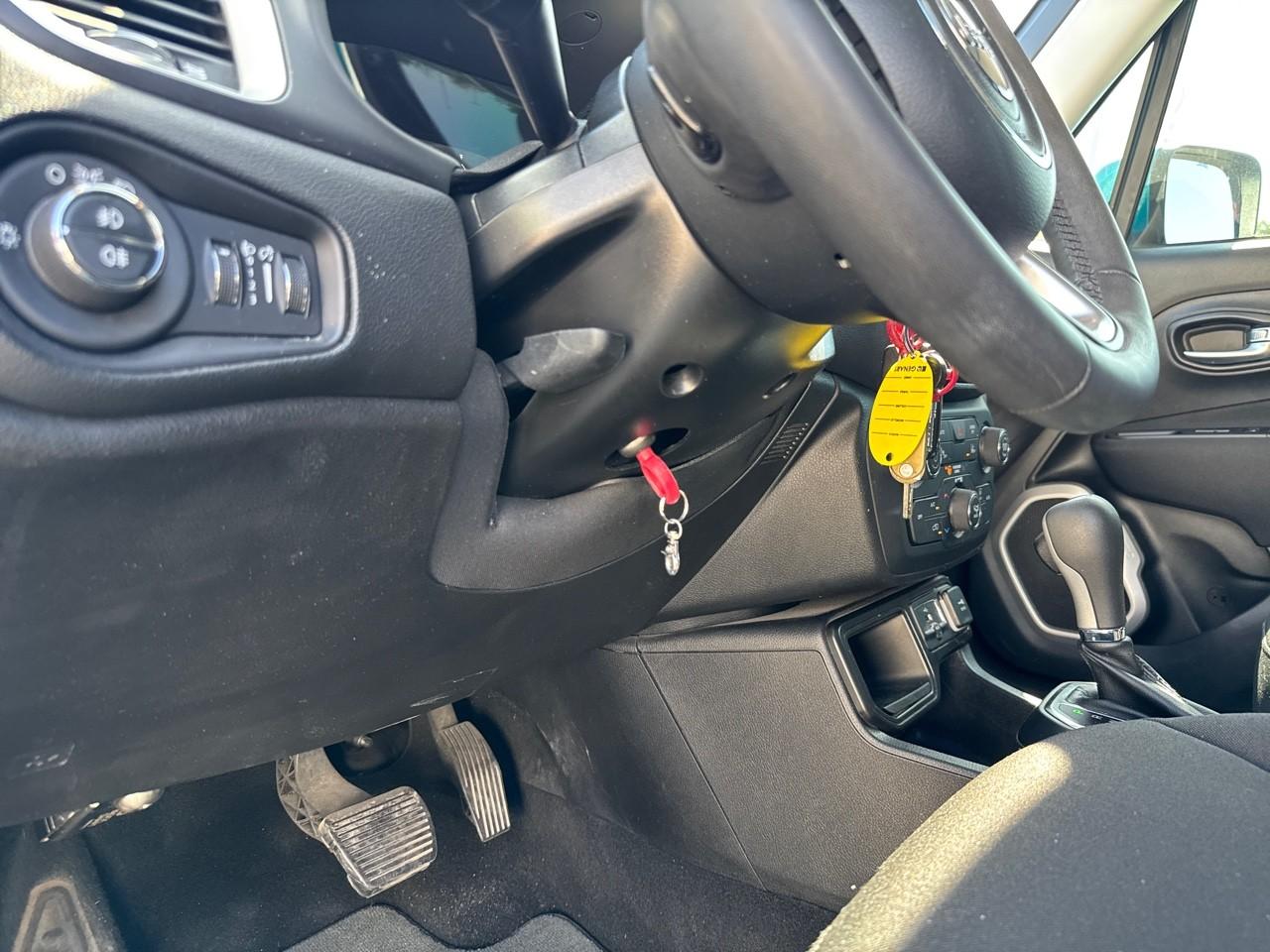 Jeep Jeep Renegade usata, con 6 altoparlanti