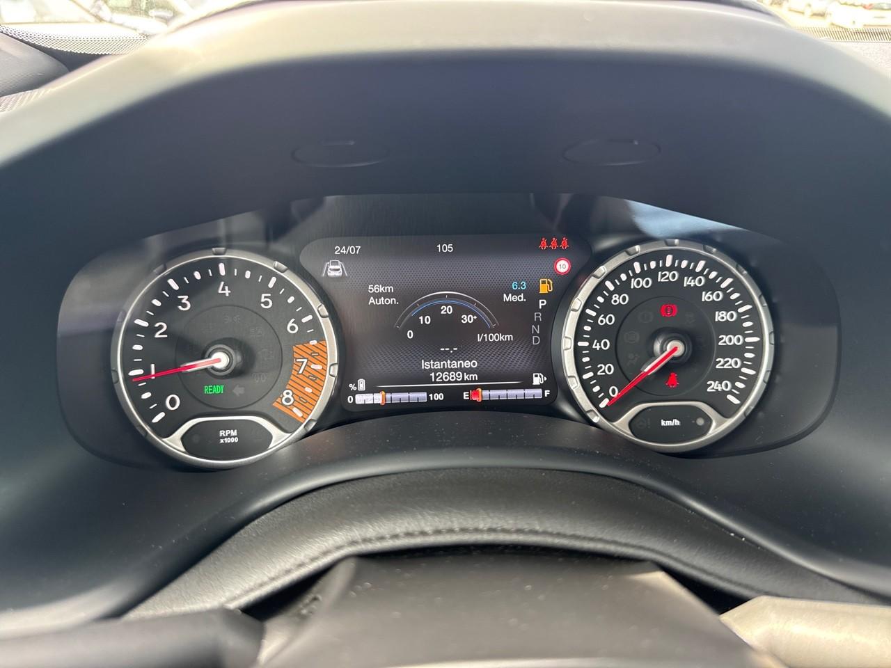 Jeep Jeep Renegade usata, con 7,00 display multifunzionale pannello strumenti 1, 17,8 e controllo con rullo, 8,40 display multifunzionale touch screen, plancia centrale 1, 21,3, fisso e no