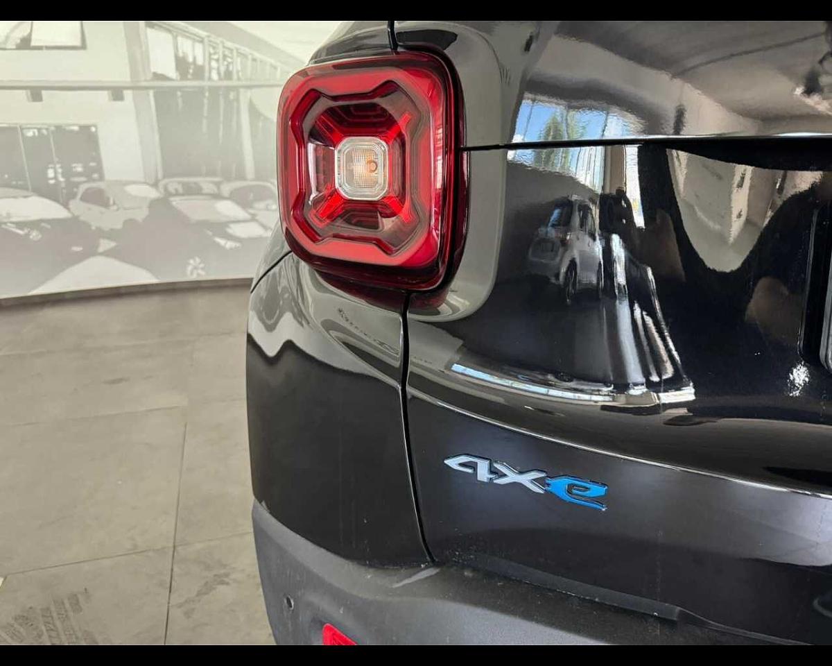 Jeep Jeep Renegade usata, con luci diurne a led