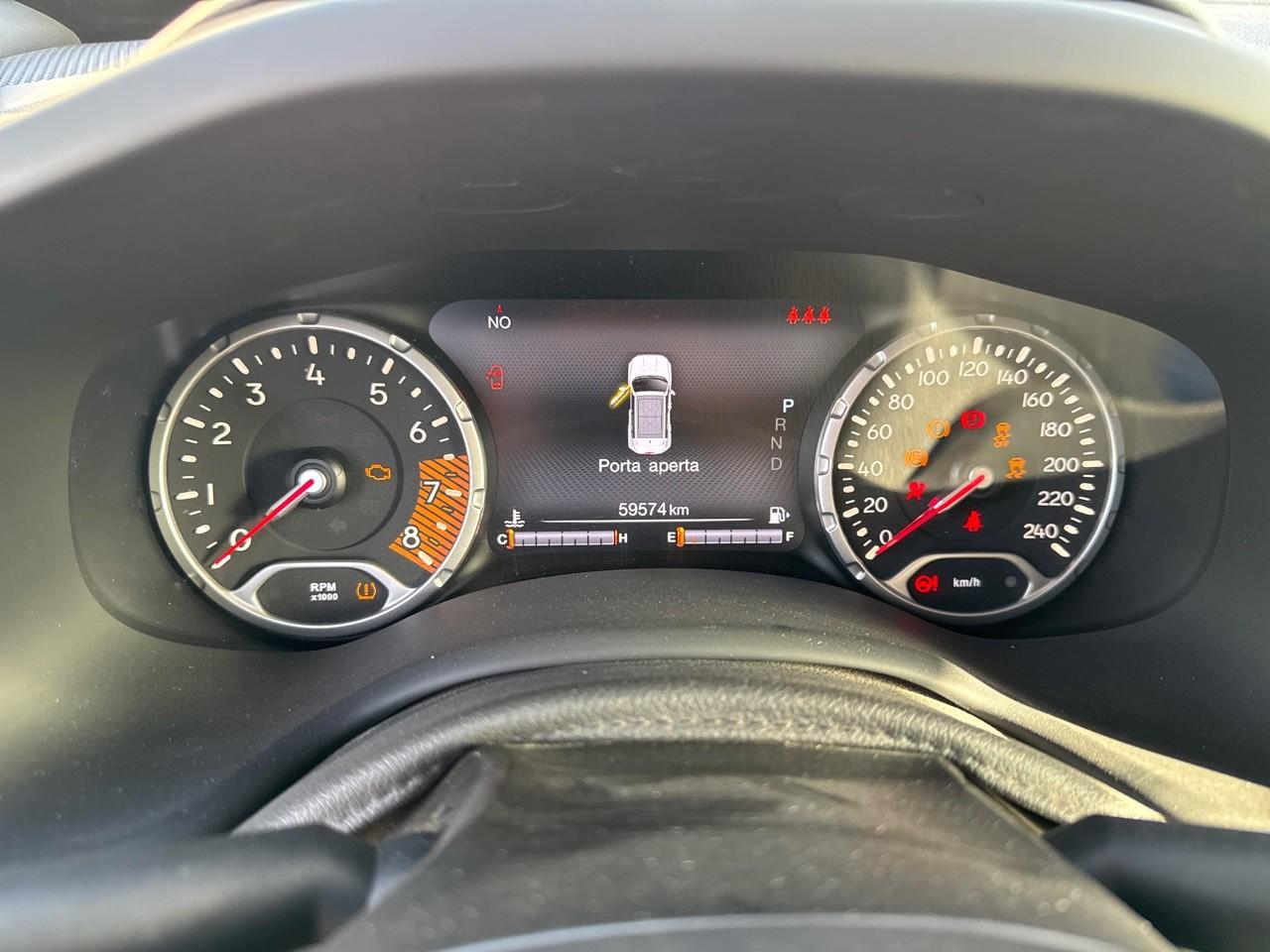 Jeep Jeep Renegade usata, con 6 altoparlanti