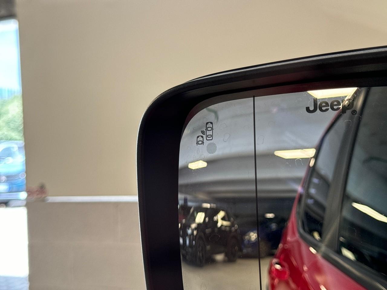 Jeep Jeep Renegade usata, con barre longitud.al tetto nero