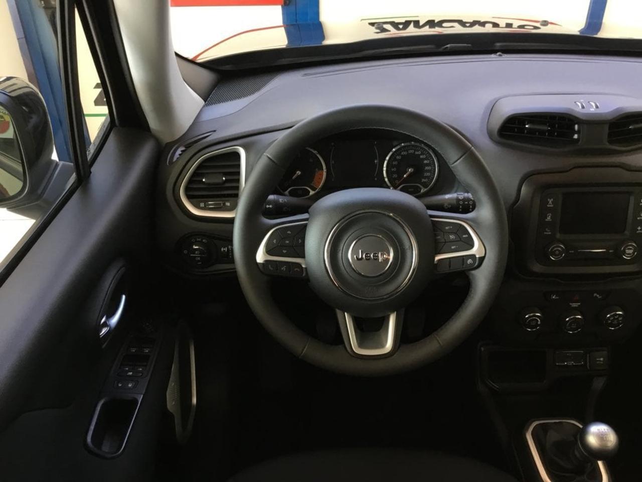 Jeep Jeep Renegade usata, con autoradio
