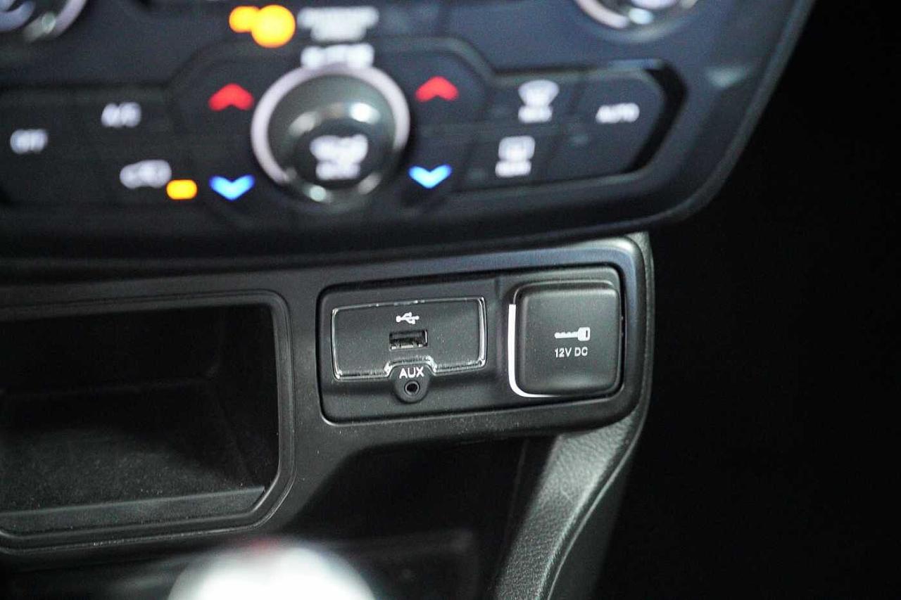 Jeep Jeep Renegade usata, con fari fendinebbia