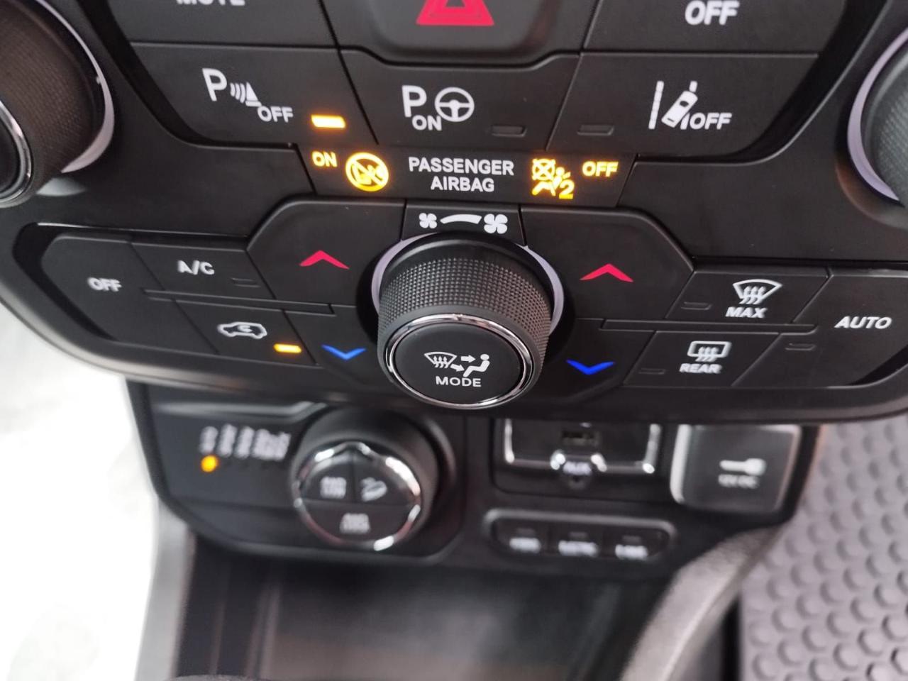 Jeep Jeep Renegade usata, con alzacristalli elettrici
