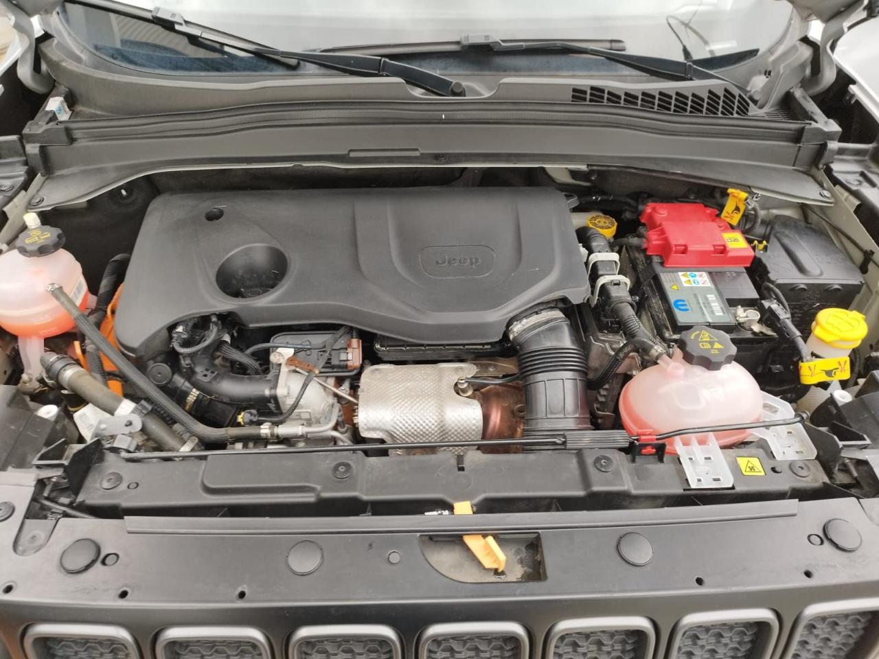 Jeep Jeep Renegade usata, con autoradio