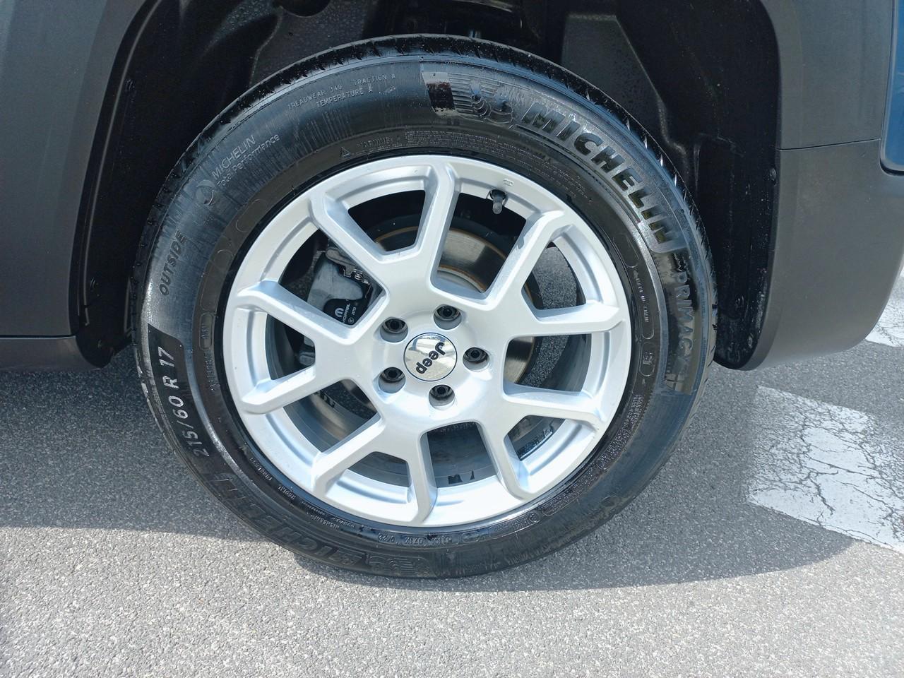 Jeep Jeep Renegade usata, con 6 altoparlanti