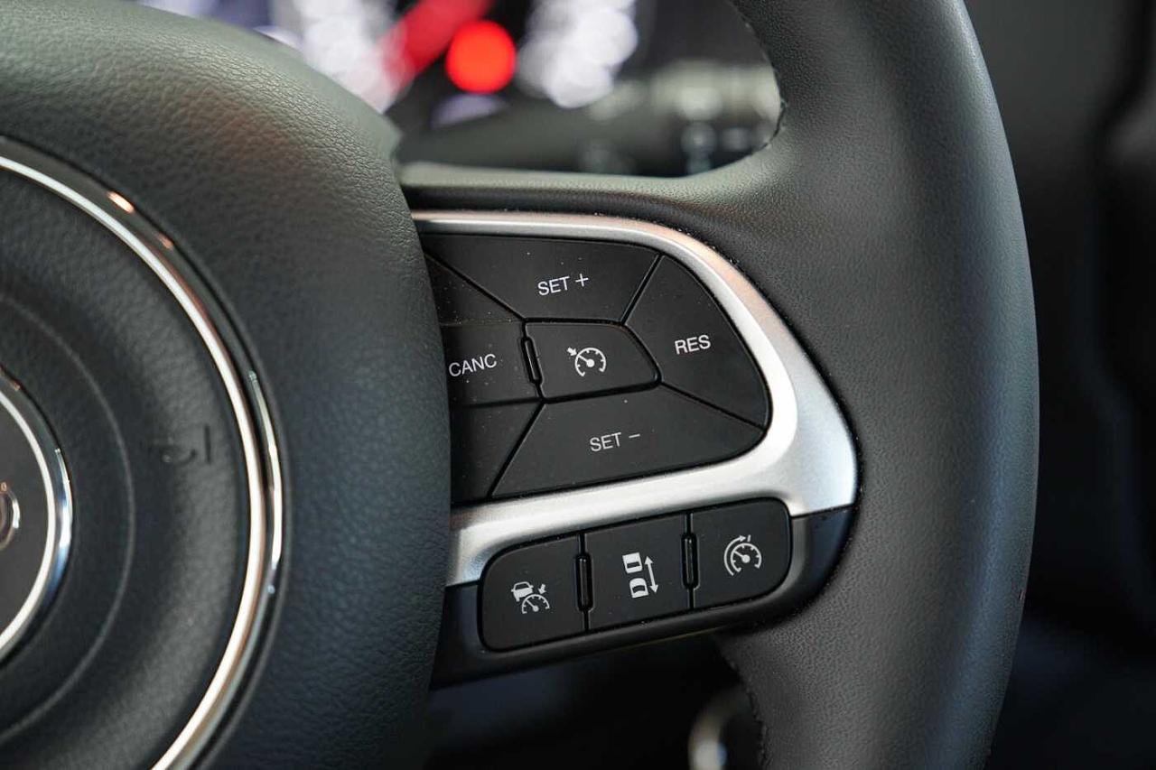 Jeep Jeep Renegade usata, con 6  altoparlanti