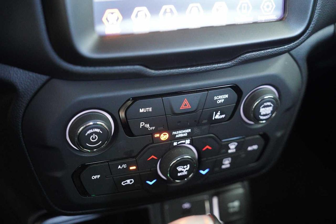 Jeep Jeep Renegade usata, con barre sul tetto