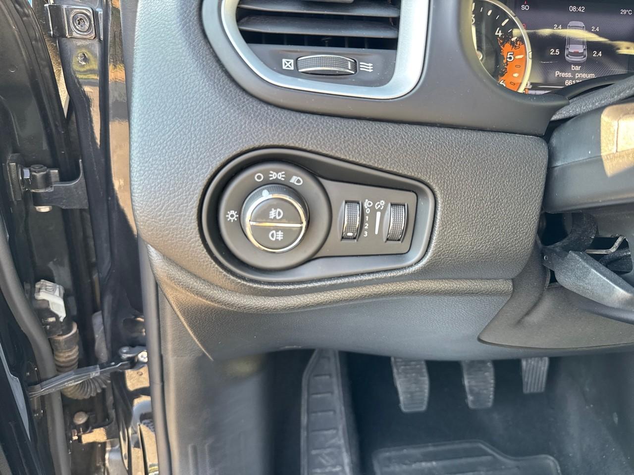 Jeep Jeep Renegade usata, con airbags 6