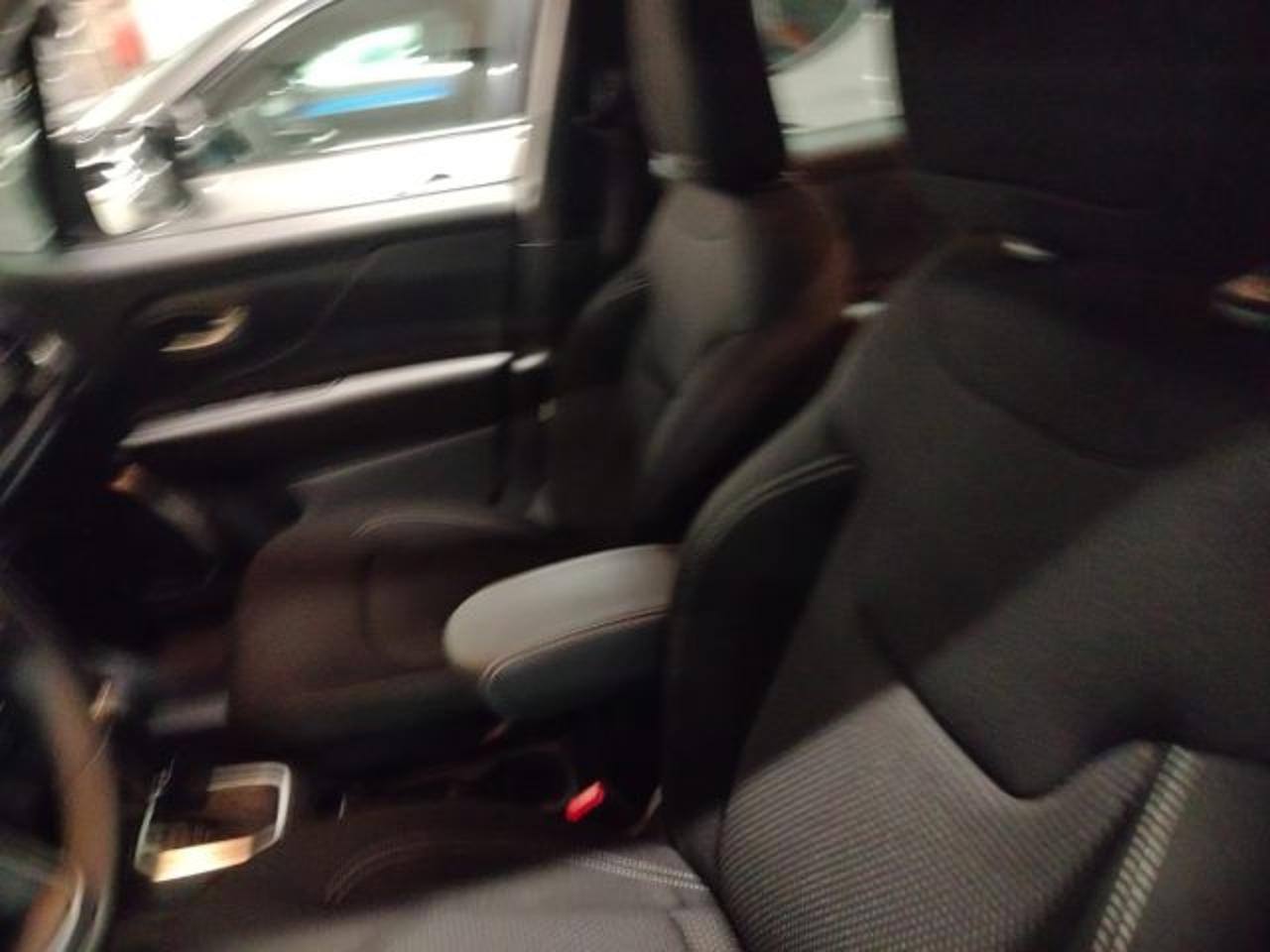 Jeep Jeep Renegade usata, con servo sterzo