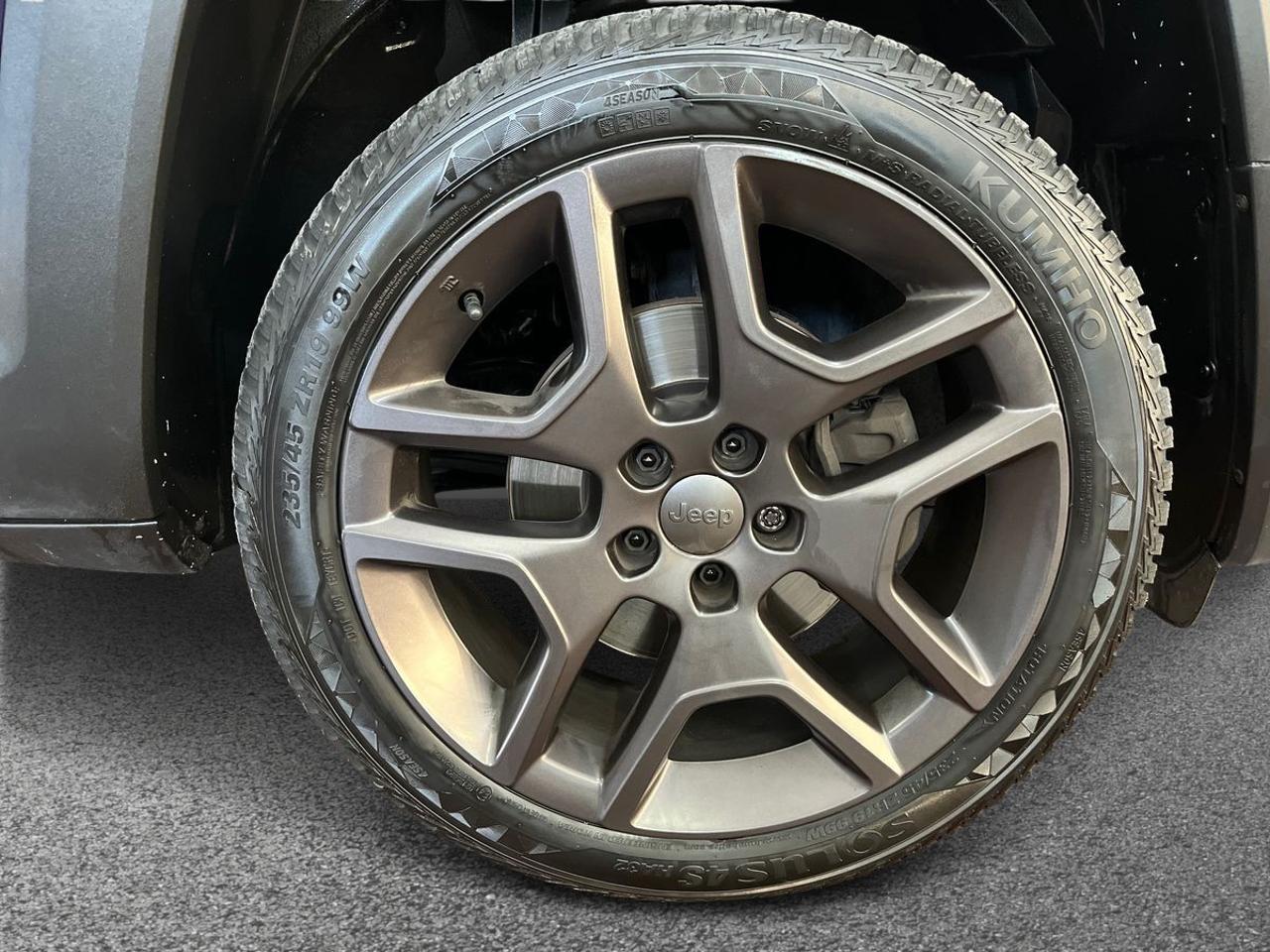 Jeep Jeep Renegade usata, con cerchi in lega