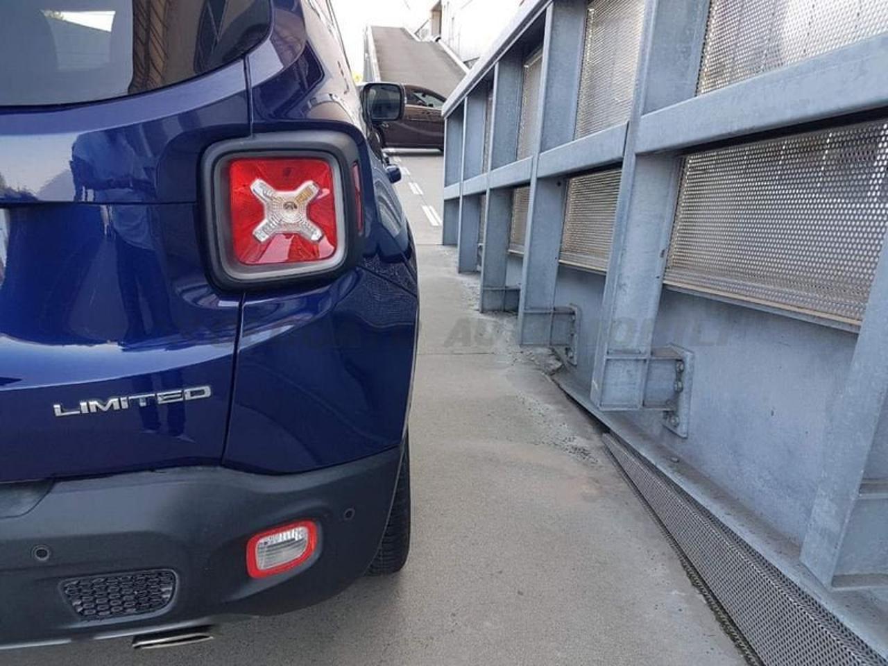 Jeep Jeep Renegade usata, con Rivestimento interno