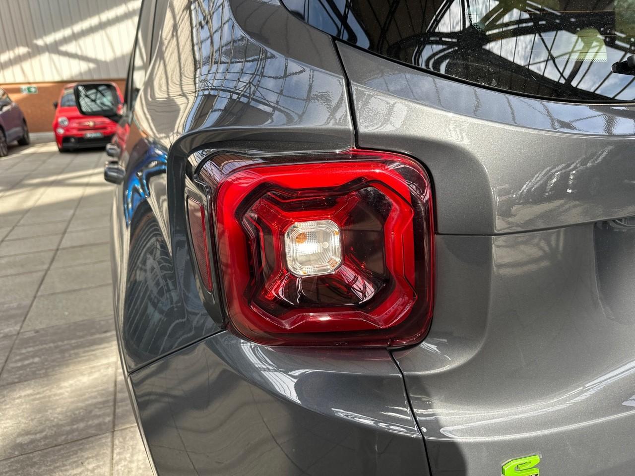 Jeep Jeep Renegade usata 12