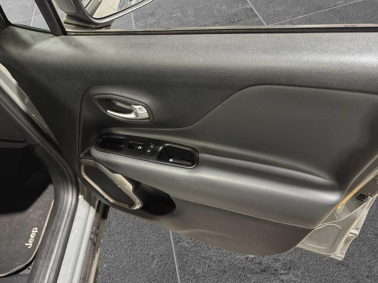 Jeep Jeep Renegade usata 7