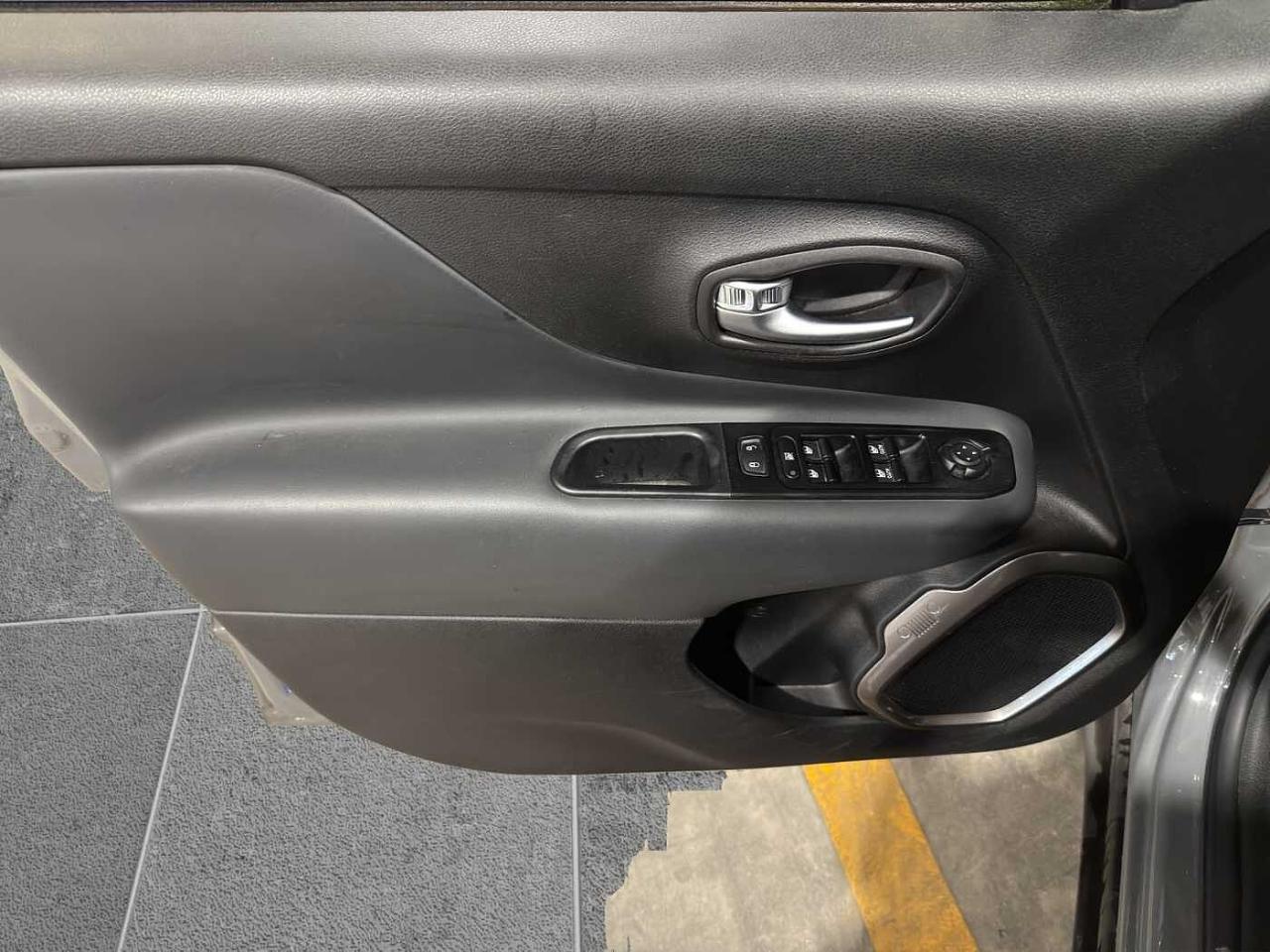 Jeep Jeep Renegade usata 25