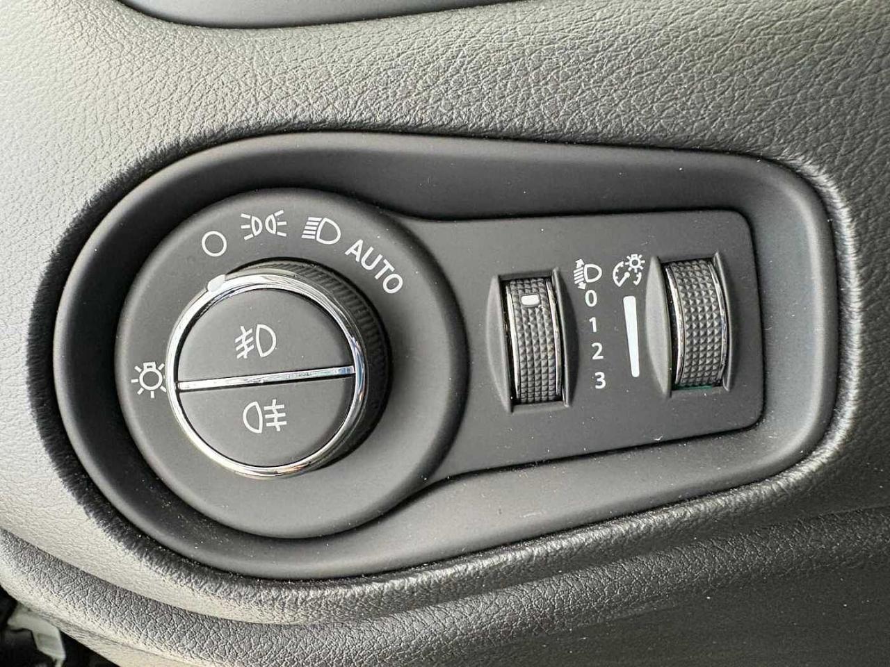 Jeep Jeep Renegade usata 9