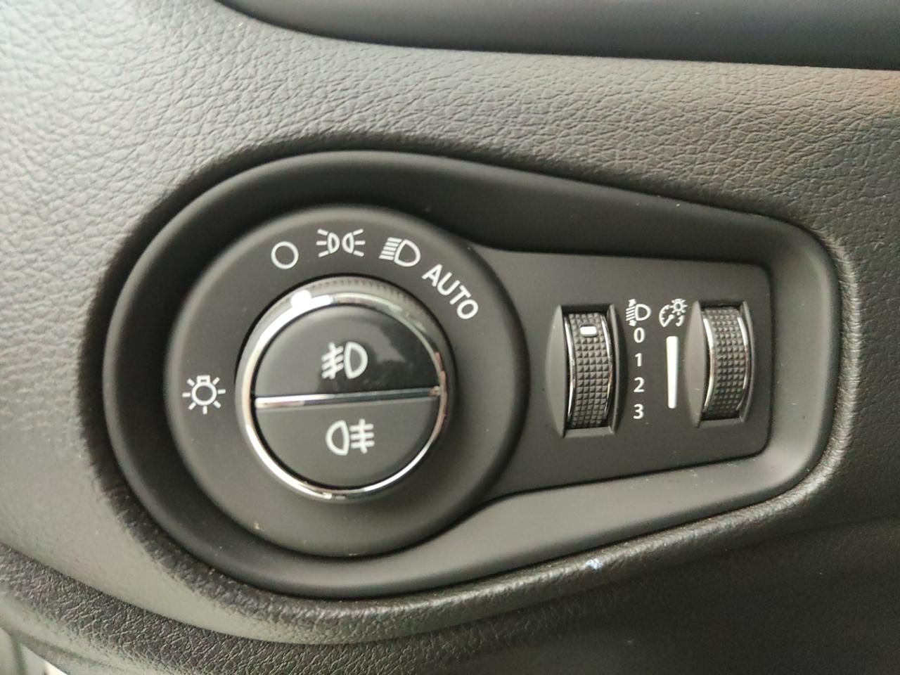 Jeep Renegade - Foto 4