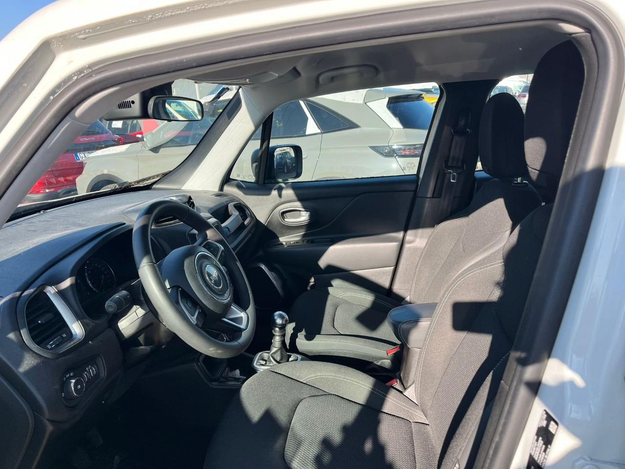 Jeep Renegade - Foto 3