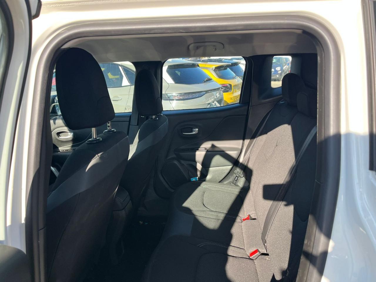 Jeep Renegade - Foto 5