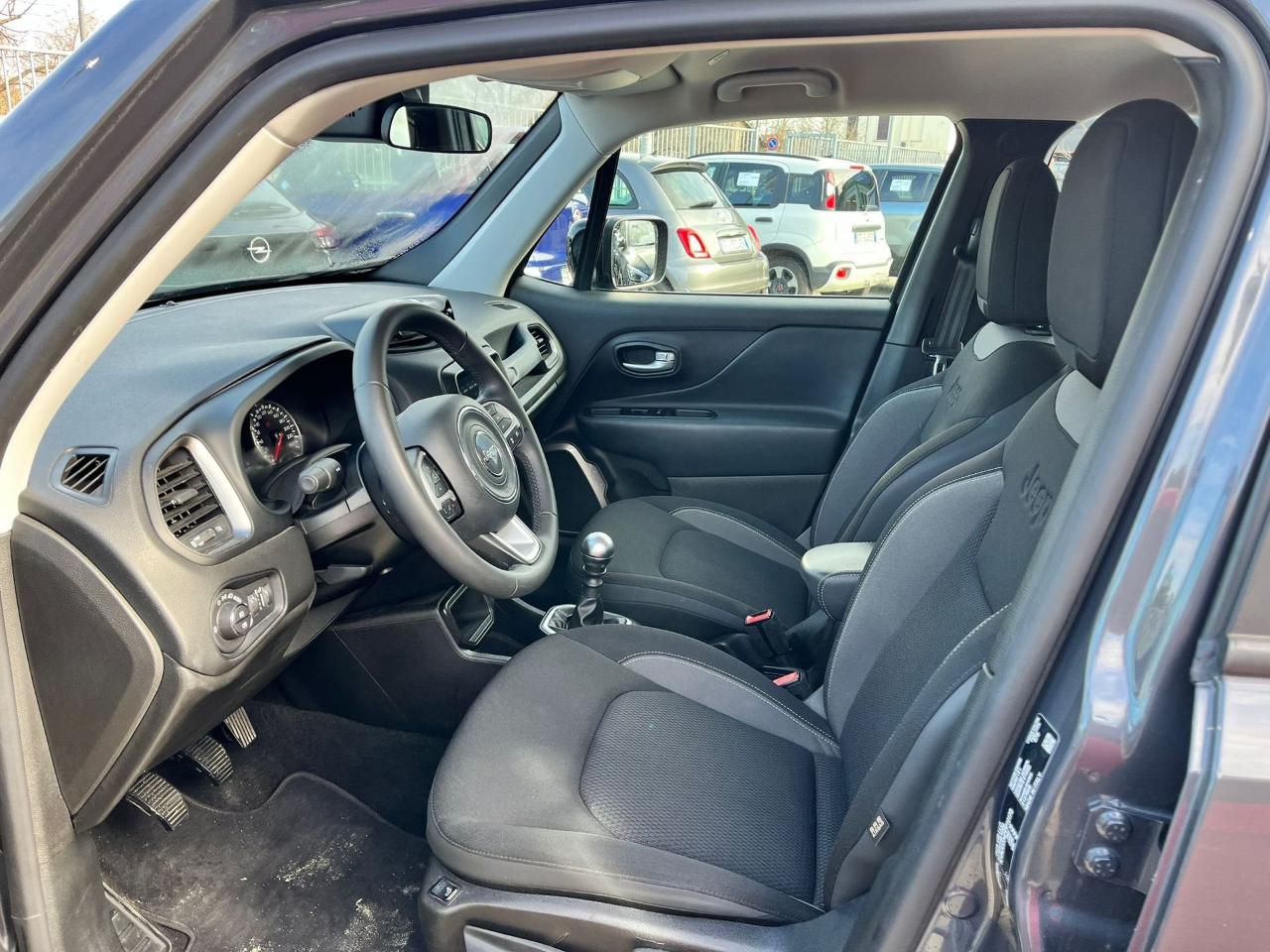 Jeep Renegade - Foto 3