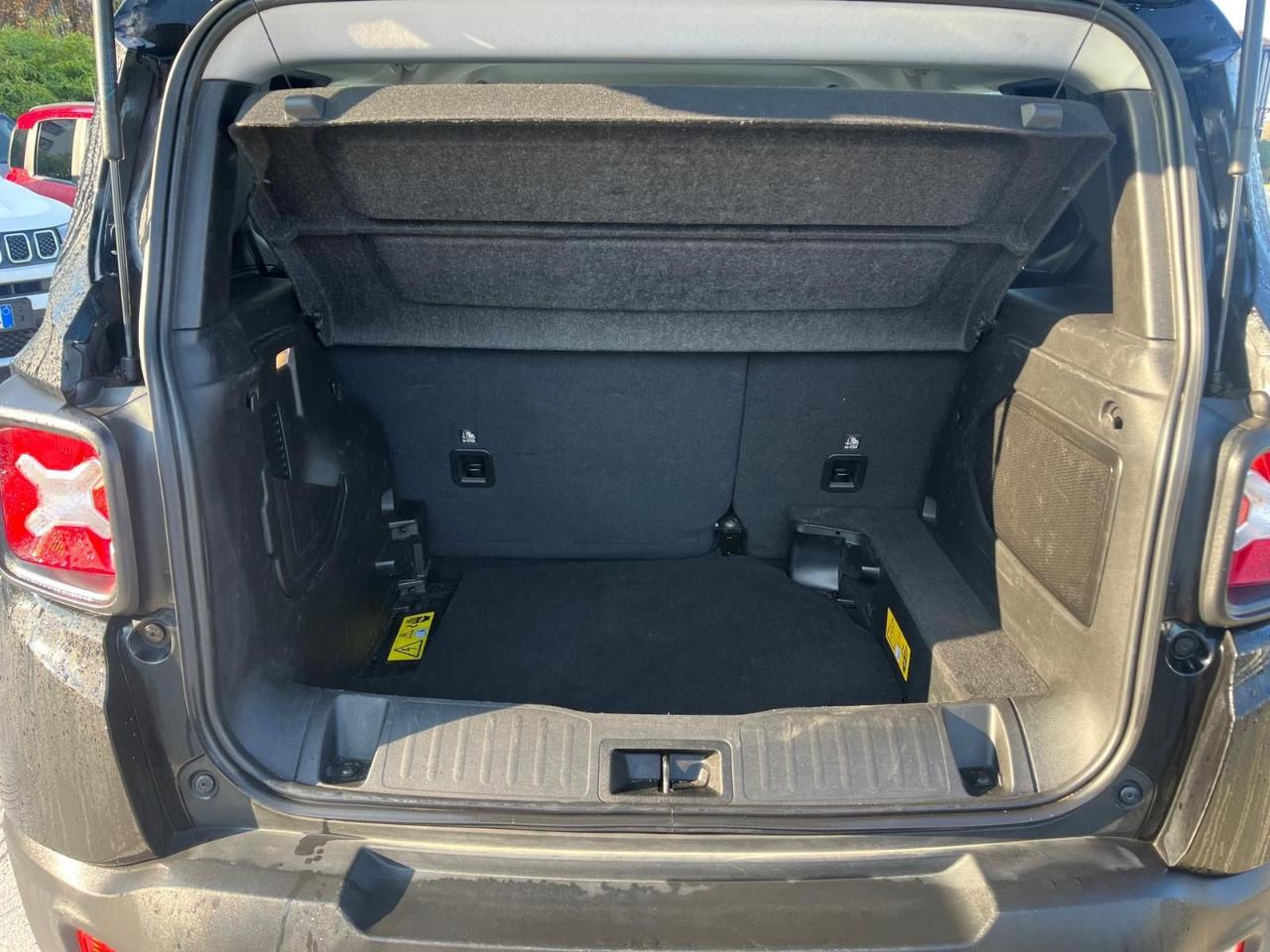 Jeep Renegade - Foto 2