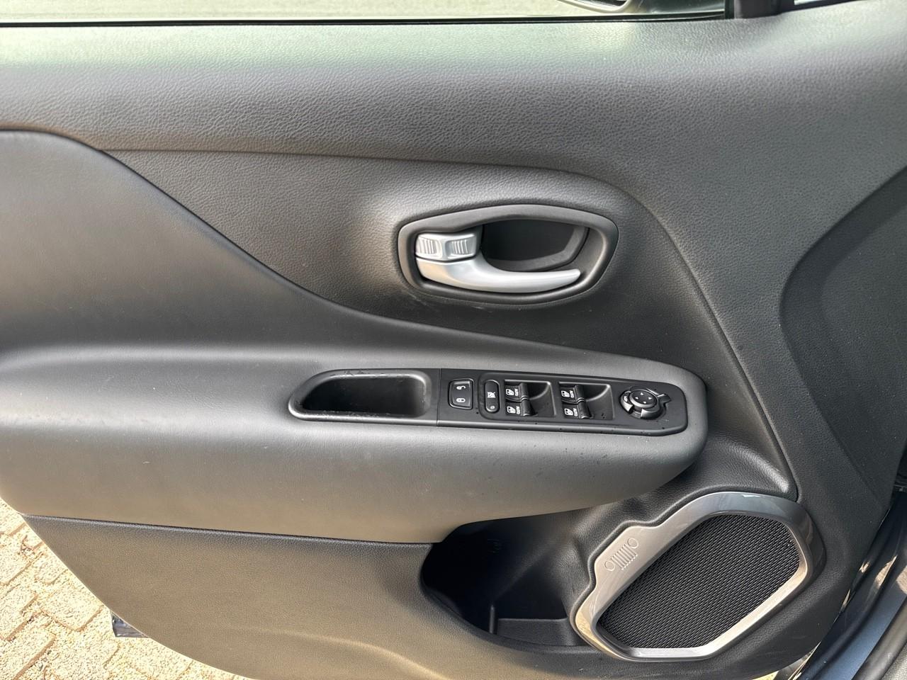 Jeep Jeep Renegade usata 6