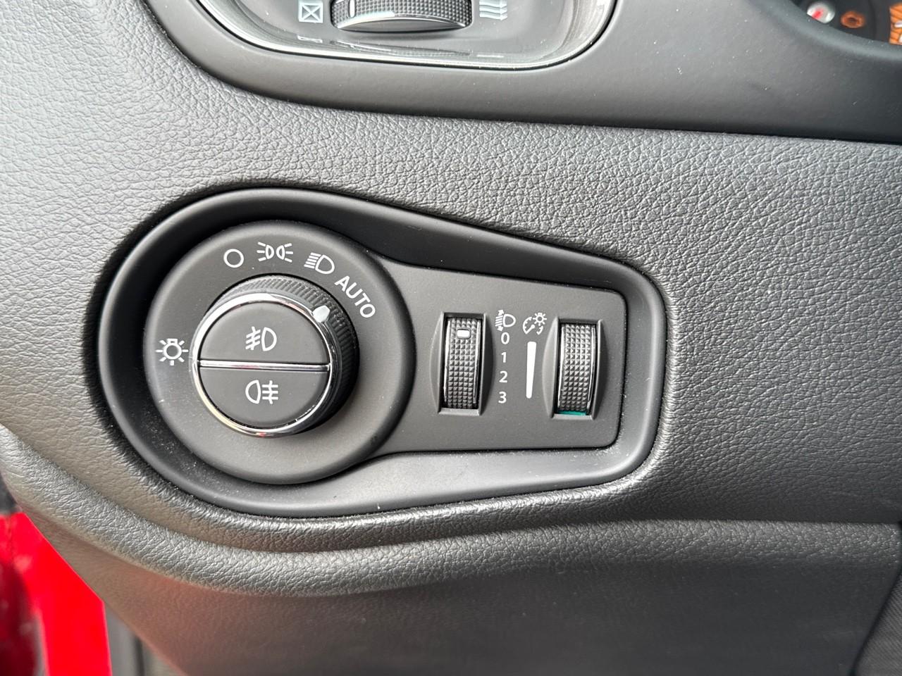 Jeep Jeep Renegade usata 8