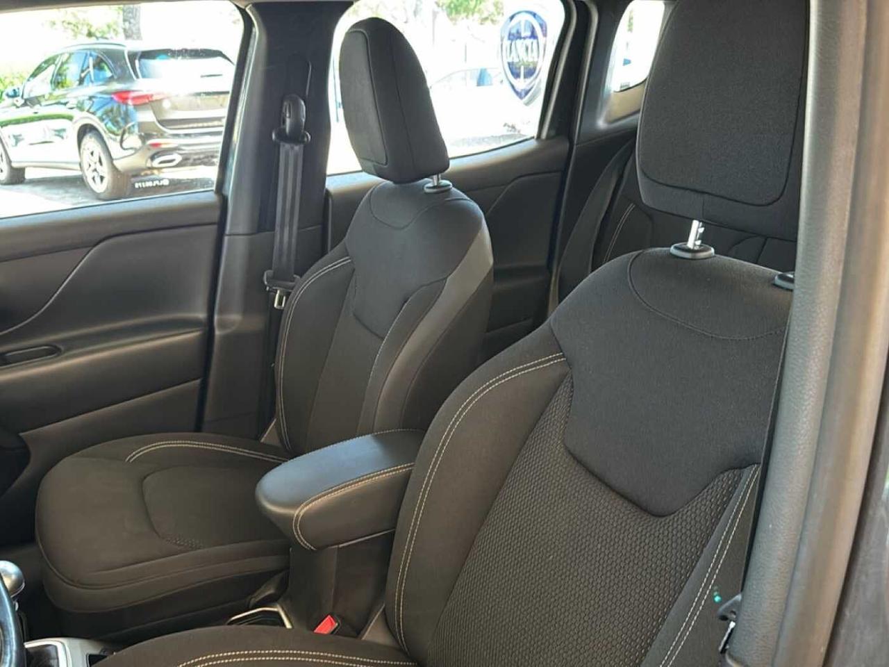 Jeep Jeep Renegade usata 7