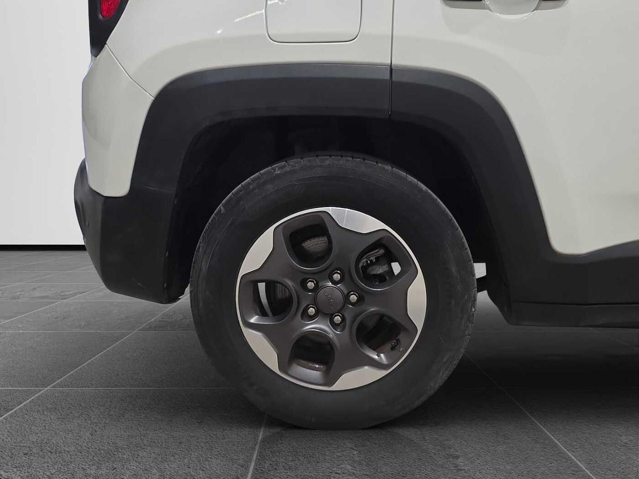Jeep Jeep Renegade usata 15