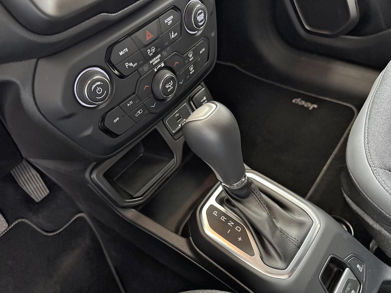 Jeep Jeep Renegade usata 9
