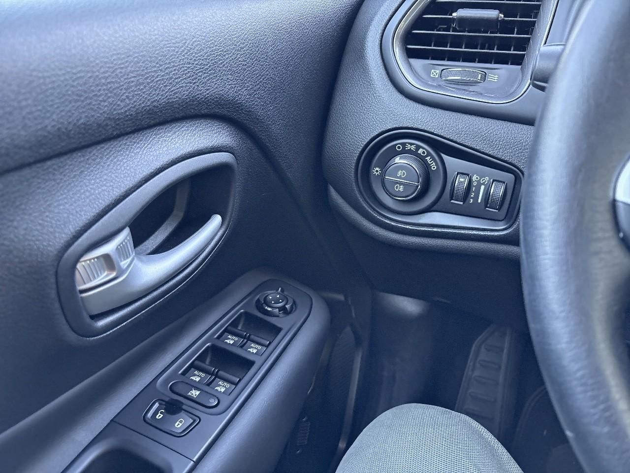 Jeep Jeep Renegade usata 12