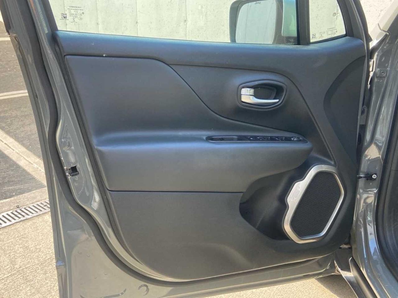 Jeep Jeep Renegade usata 15