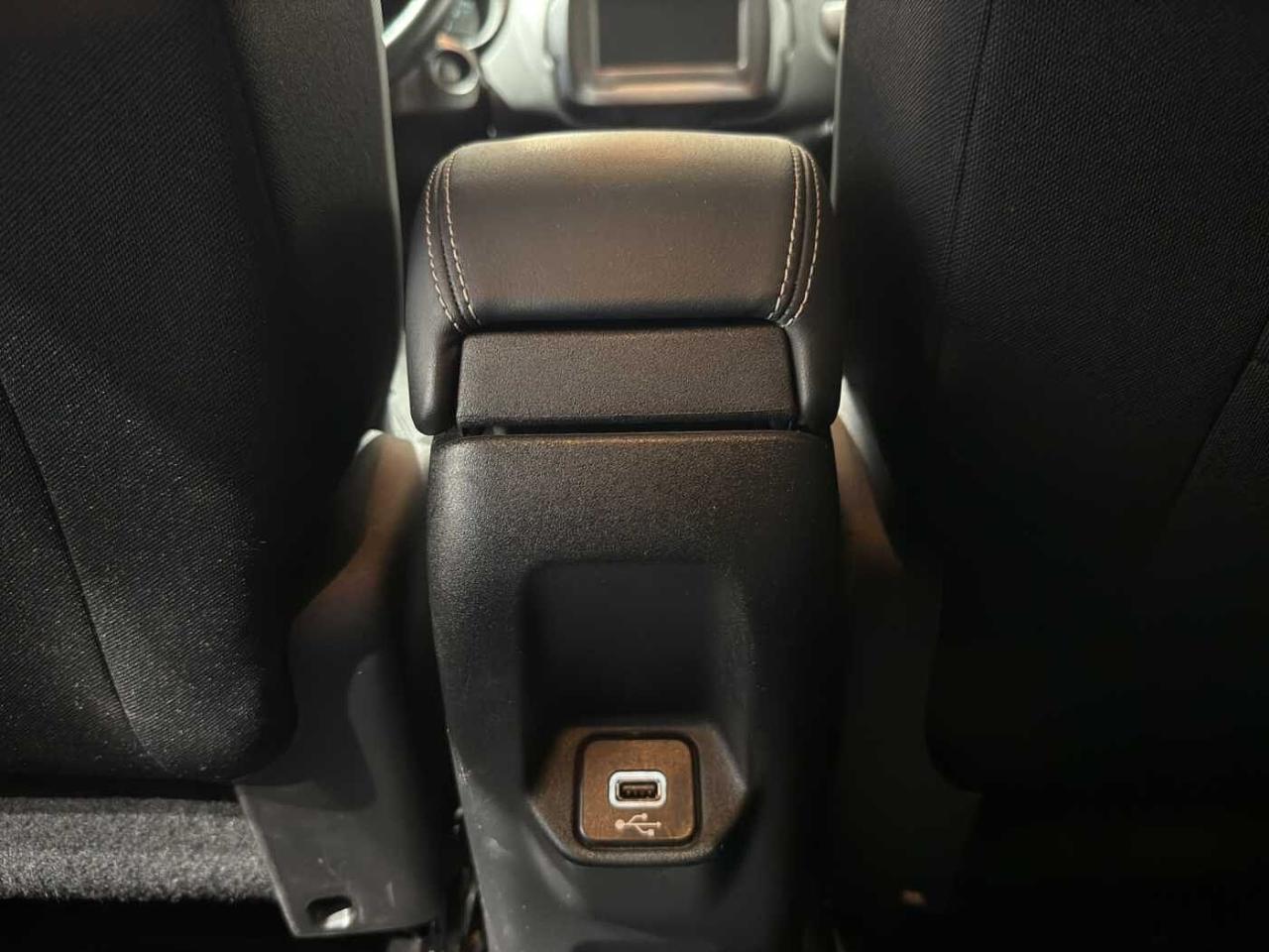 Jeep Jeep Renegade usata 23