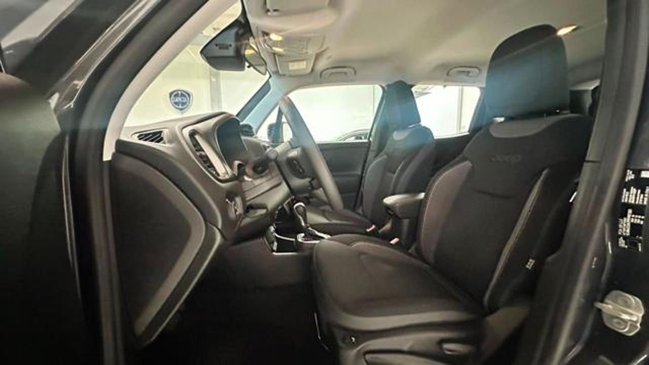 Jeep Jeep Renegade usata 17