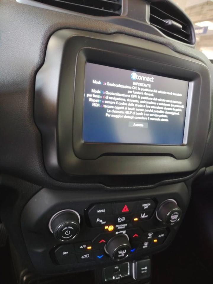 Jeep Jeep Renegade usata 12