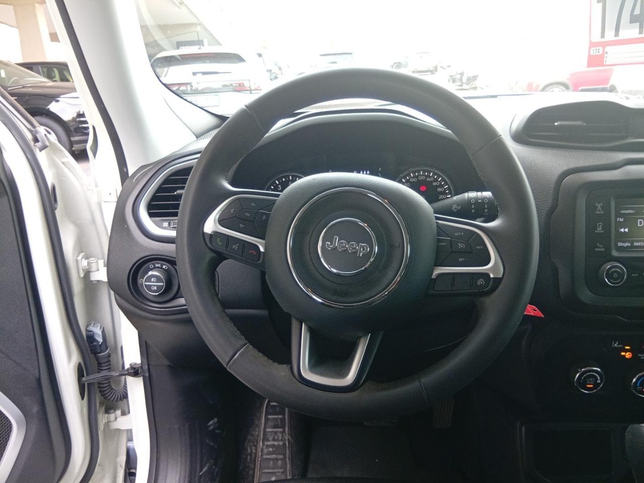 Jeep Jeep Renegade usata 3
