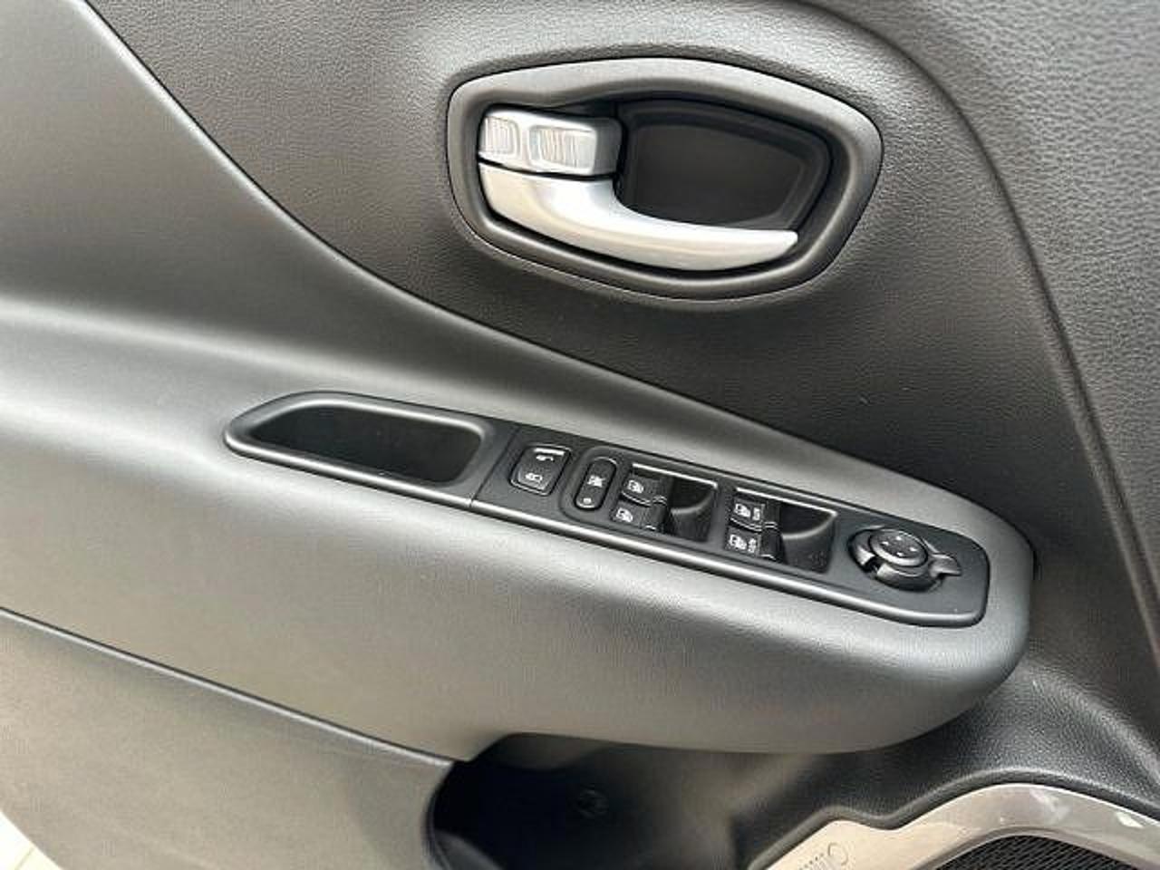 Jeep Jeep Renegade usata 4