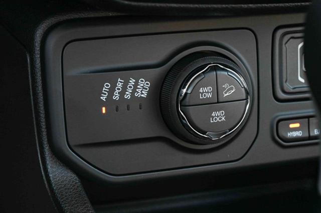 Jeep Jeep Renegade usata, con radio cd e mp3
