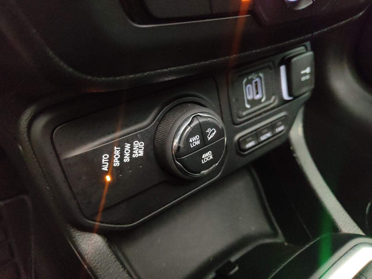 Jeep Jeep Renegade usata 10