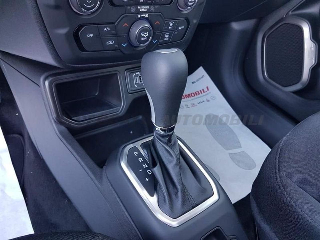 Jeep Renegade - Foto 3