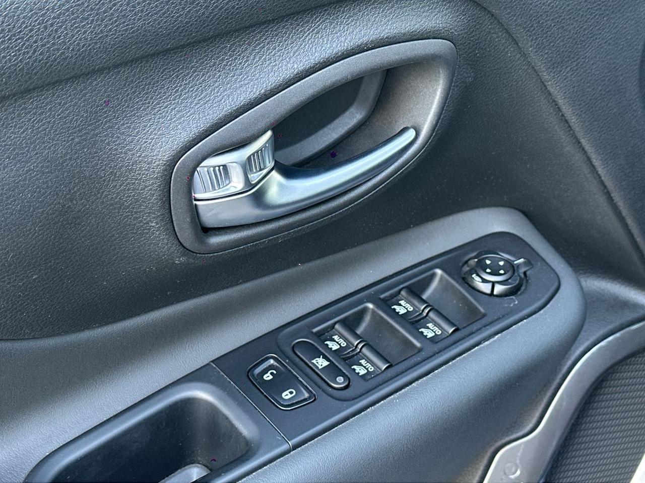 Jeep Renegade - Foto 5
