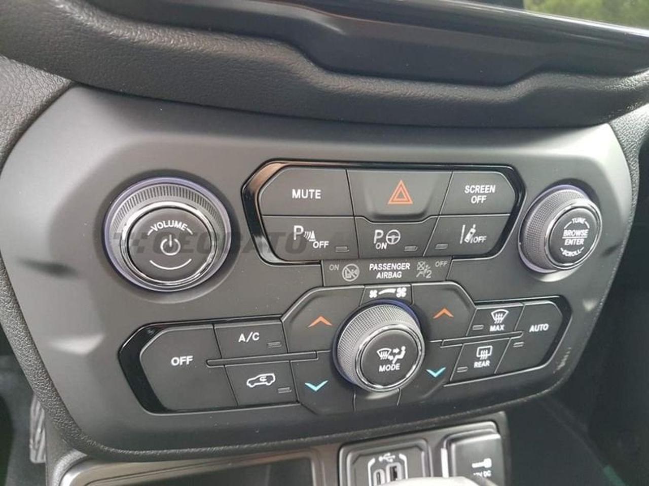 Jeep Renegade - Foto 2