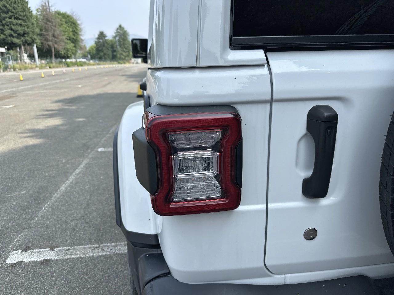 Jeep Jeep Wrangler usata, con assistenza al parcheggio posteriore e con monitor
