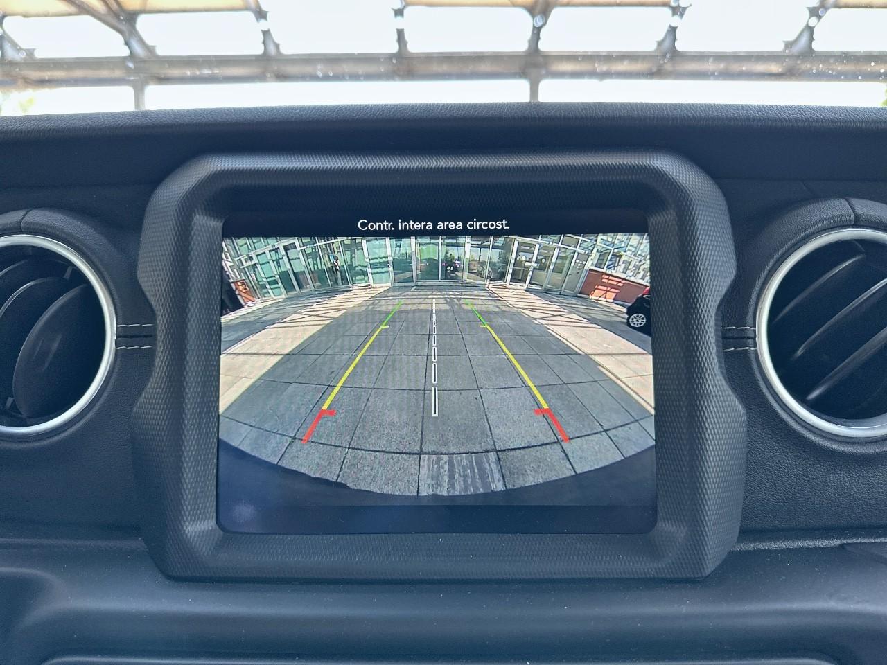 Jeep Jeep Wrangler usata, con airbag laterale anteriore e include protezione testa